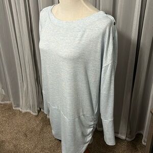 WHITE HOUSE BLACK MARKET POWDER BLUE SWEATER SIZE L